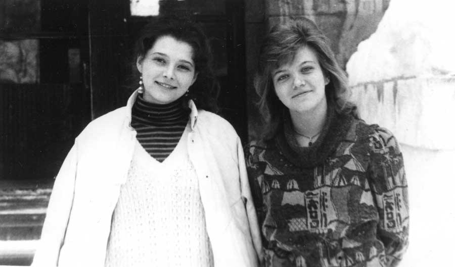  ,  . 1992 .